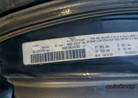 1999 Dodge Neon Highline z USA, uszkodzony, nr VIN 1B3ES42Y9XD138568